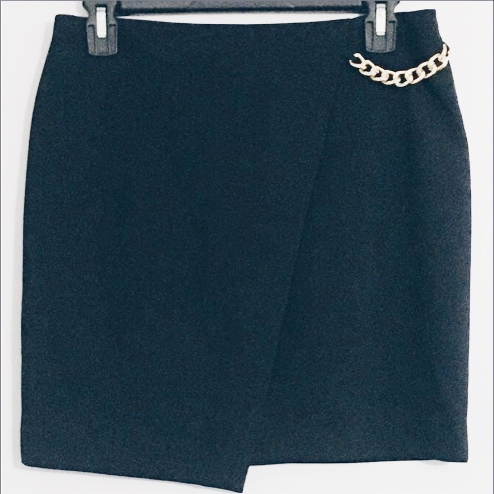 Chains on Skirt